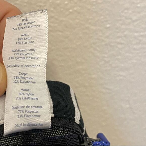 Ivivva Lululemon Girls Black white stripe mesh pockets leggings EUC -10 - Picture 7 of 15